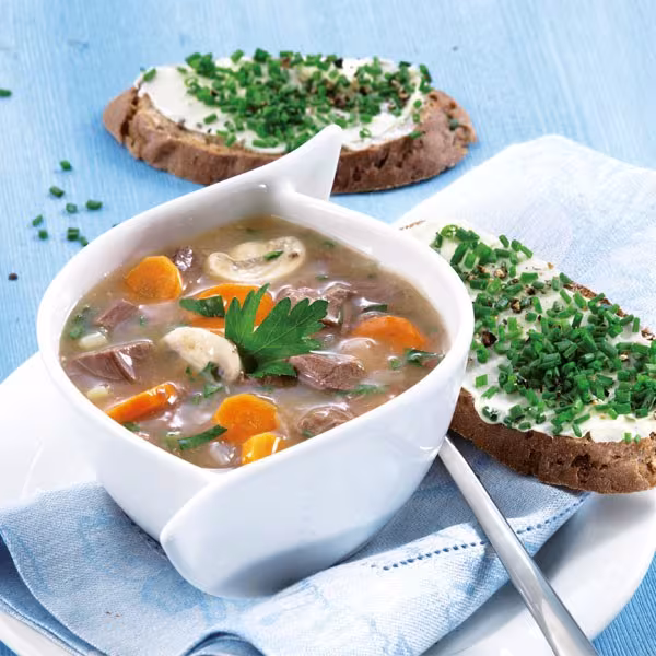 Wildrezept: Pikante Wildtaubensuppe